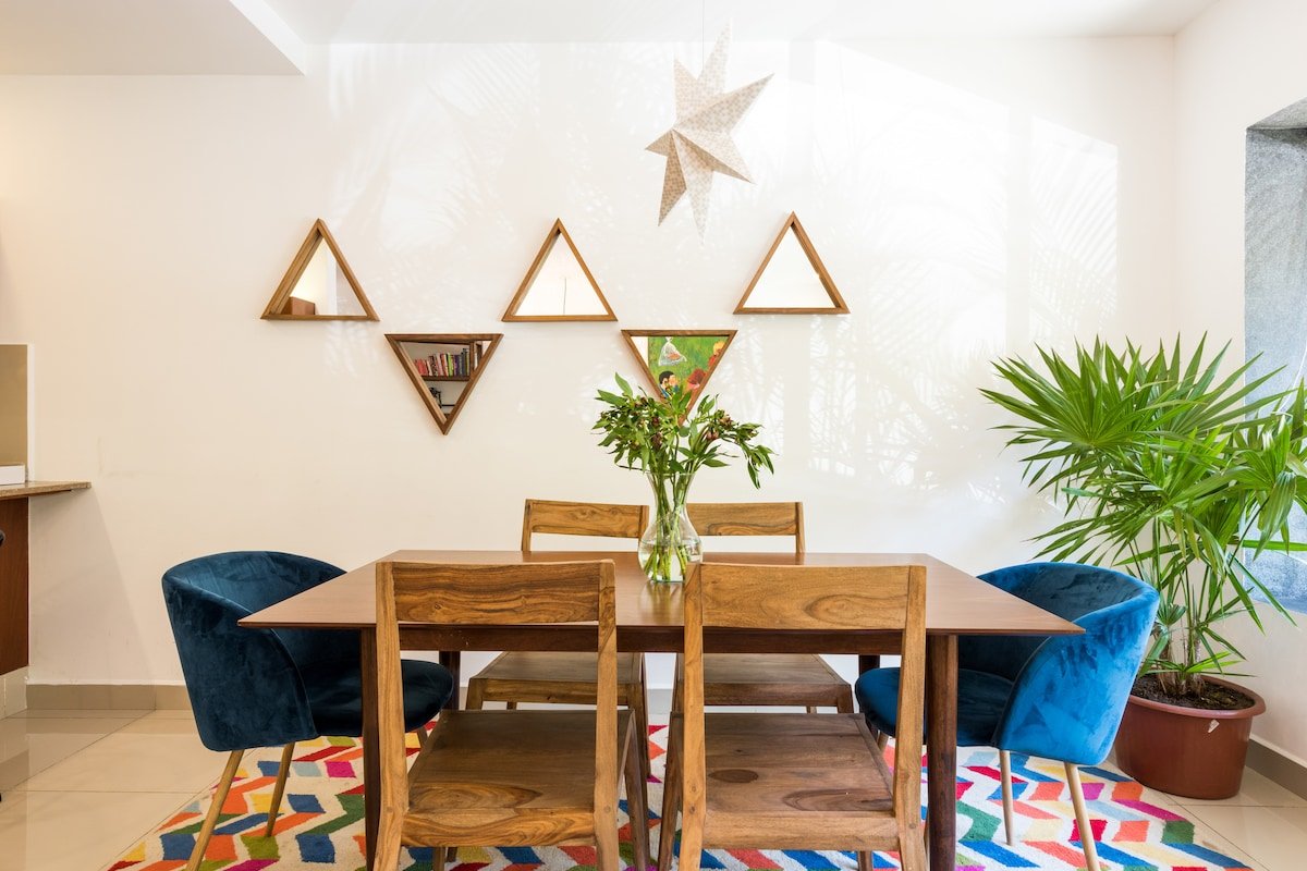 Perfect WFH/Staycation 3BR/2.5BA w/Interior Patios gallery image 3