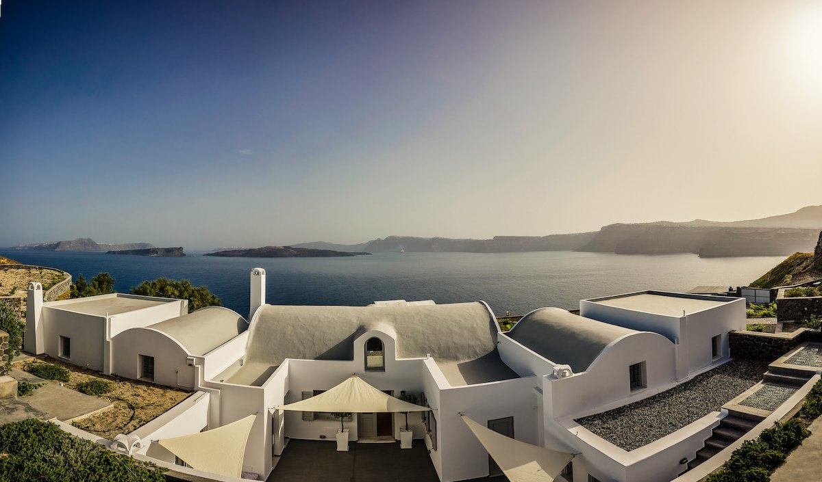 Akrotiri Private Residence