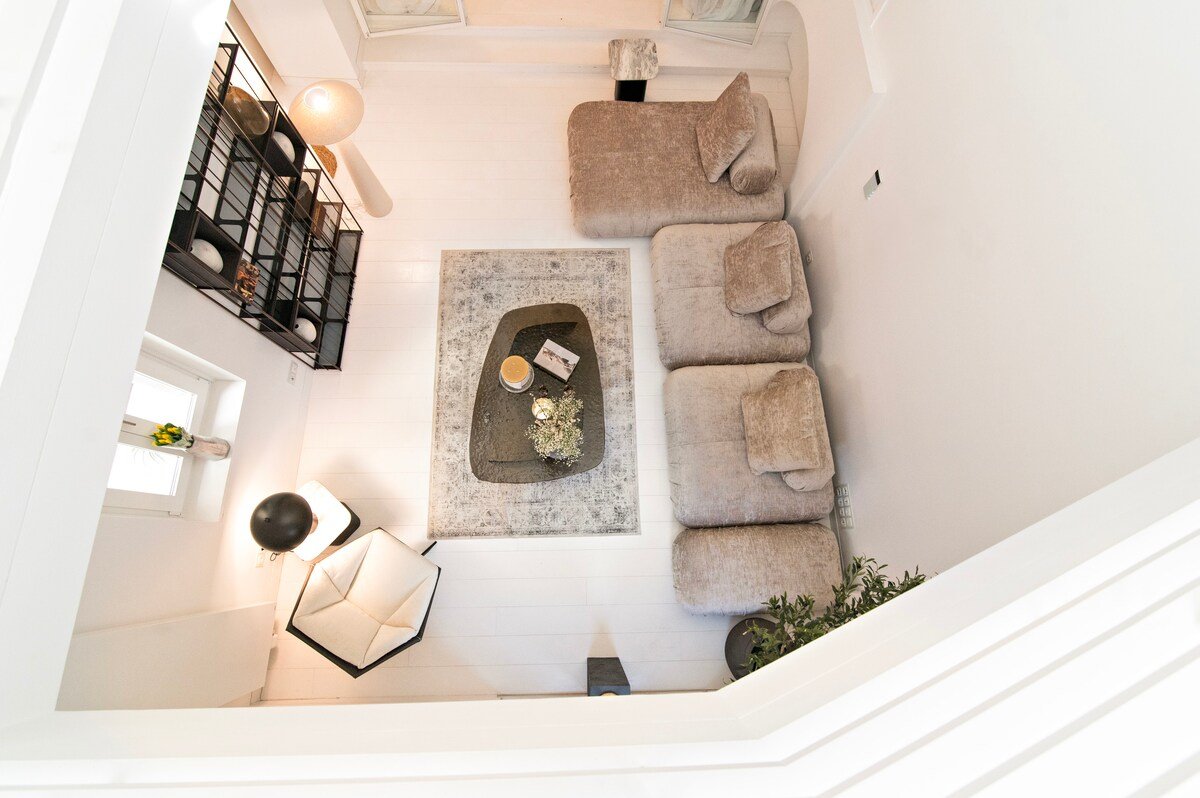 Plaka Villa Epic Acropolis Views gallery image 5