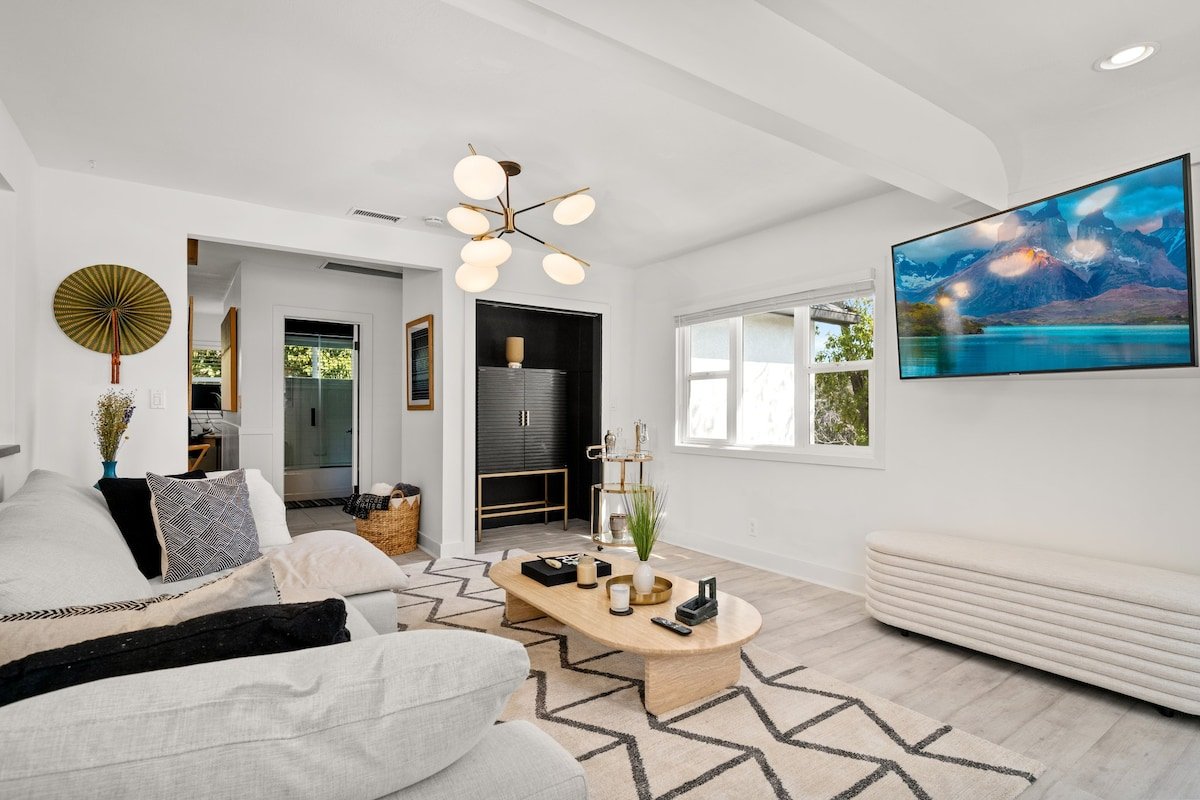 Casa De Lagos – Hilltop Garden Havens gallery image 5