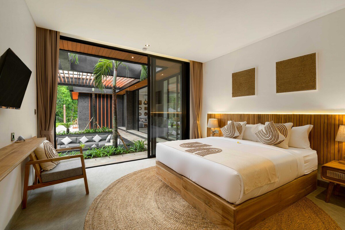 10 BR Family Villas w/ Private Pool & Gym in Ubud gallery image 3
