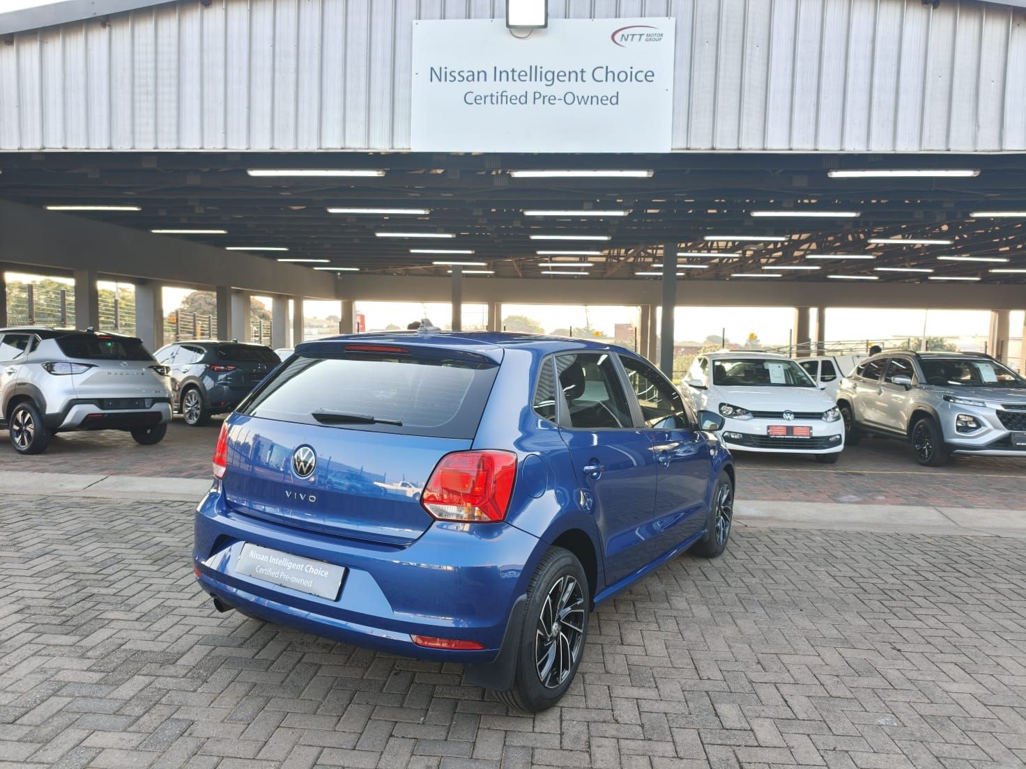Used car gallery