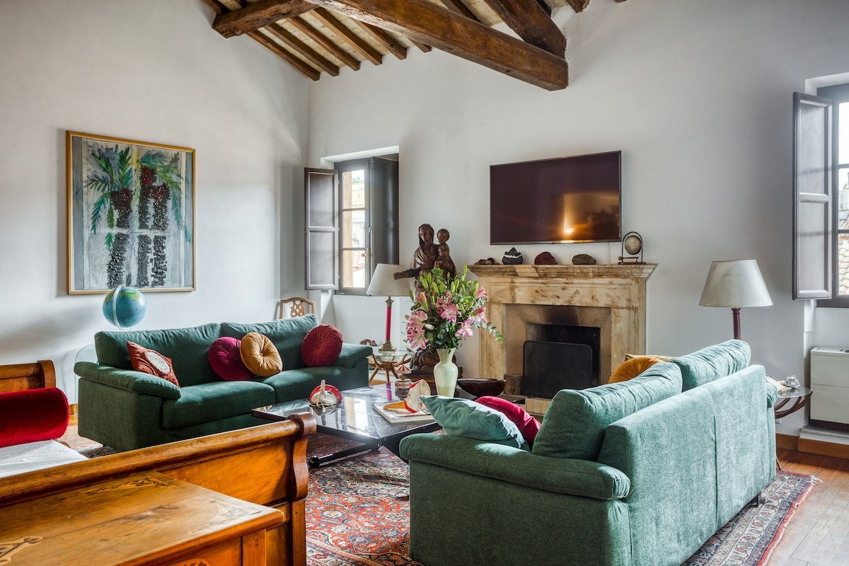 Next to the Vatican gallery image 3