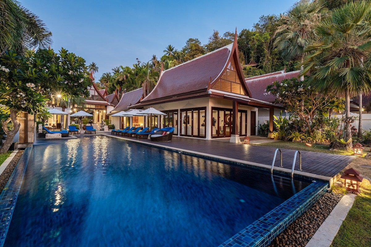 Villa Haineu: Beachfront, Private Chef, BBQ, Gym