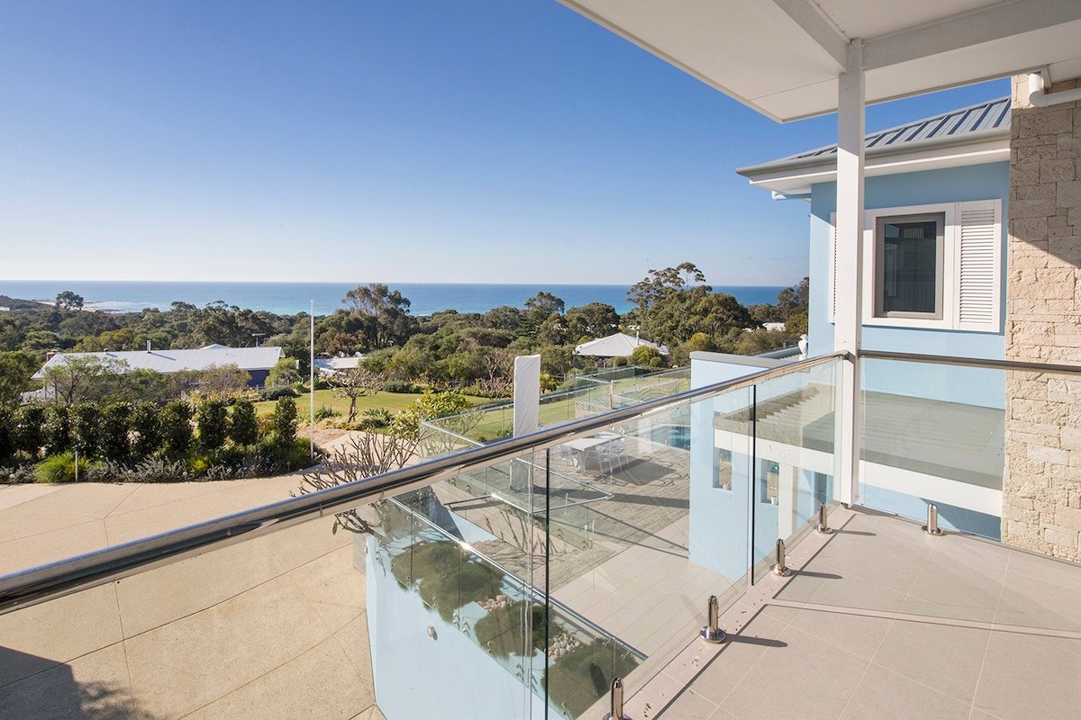 Eagle Bay’s Luxury Ella Estate gallery image 5