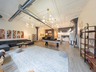 Luxurious 5BR Suite Near McCormick w/ Pool Table