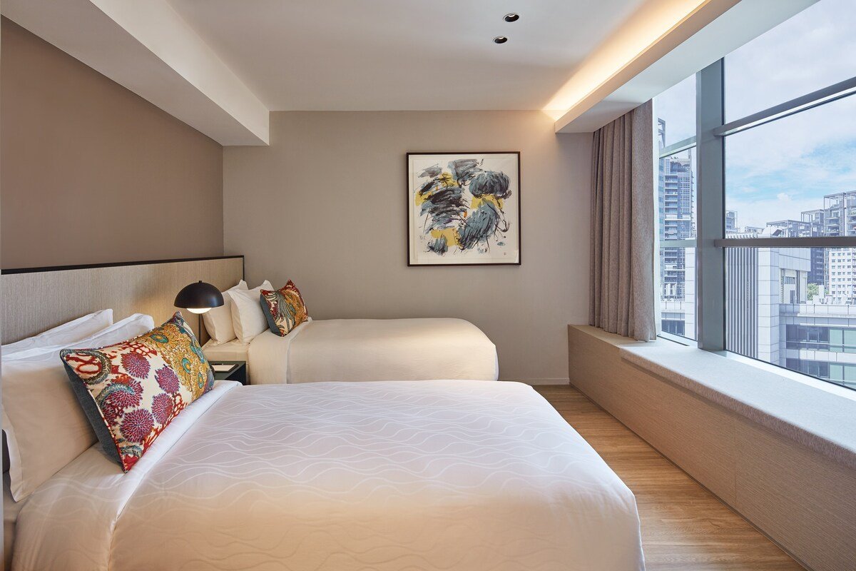 Two-Bedroom Executive Pan Pacific Serviced Suites gallery image 5