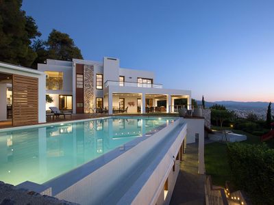 5 Bedroom Spacious Villa with private pool