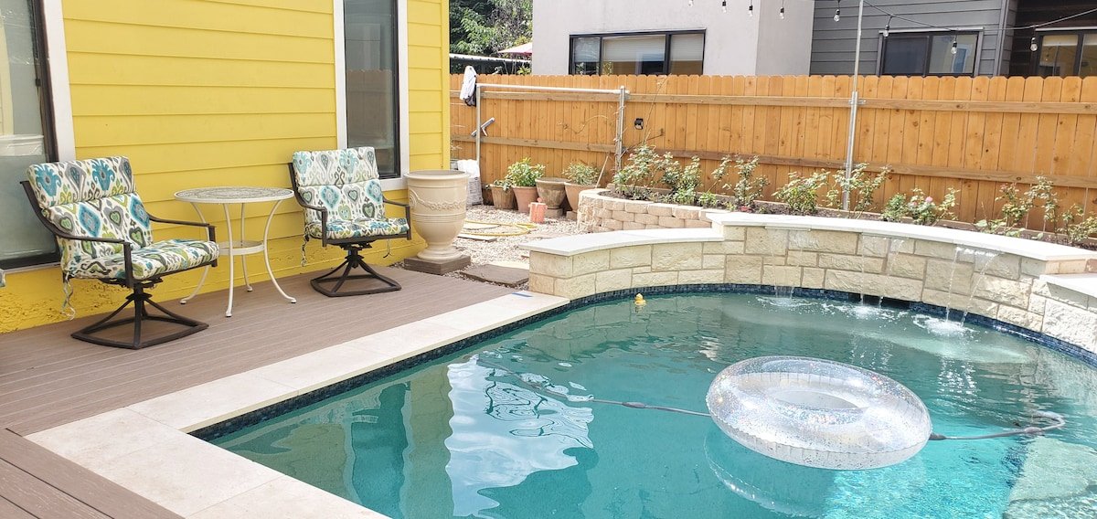 Ideal location w/ Heated Pool! gallery image 4