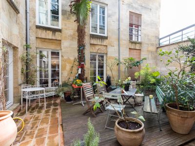 Maison atypique avec jardin / centre de Bordeaux