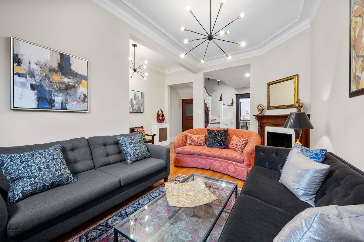 5 Bedrooms Townhouse in NYC gallery image 5