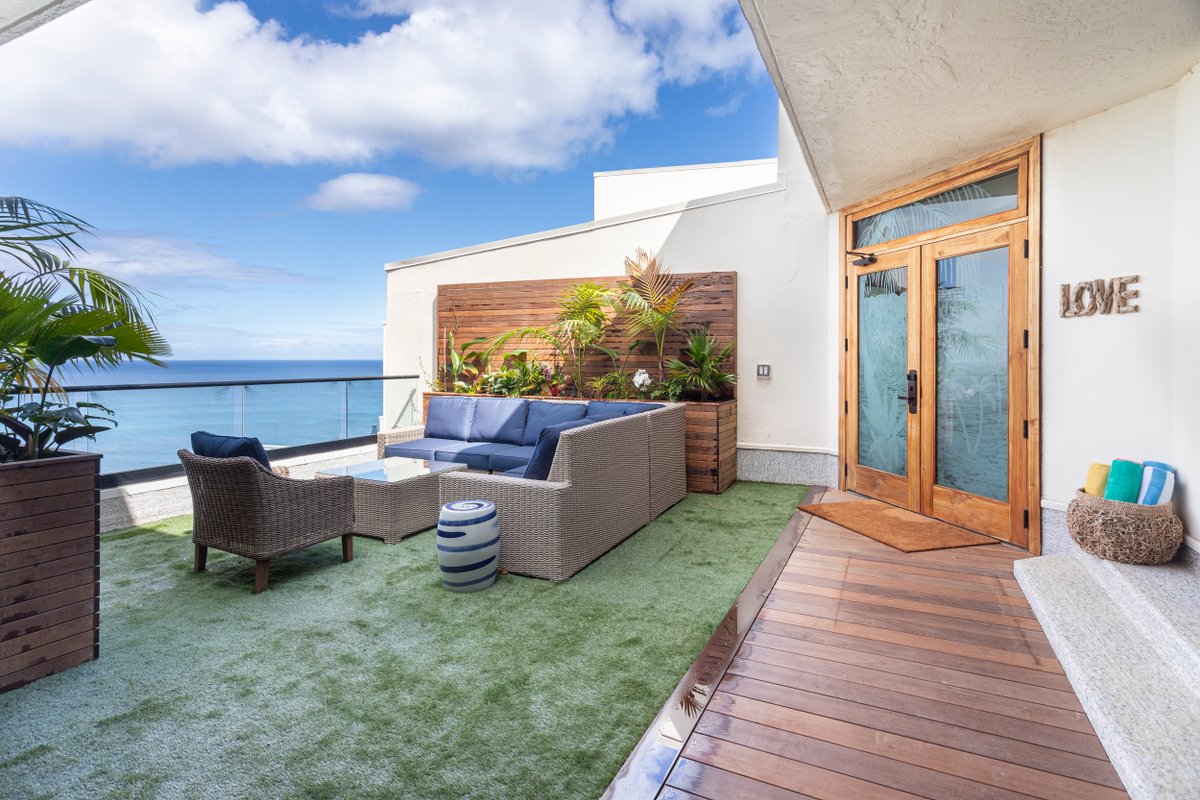 2BD 2BA New Luxury Condo – AC