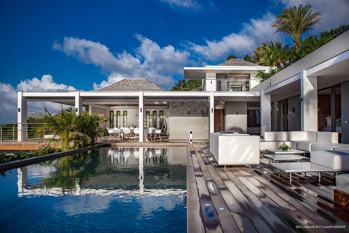 Legends B gallery image 2