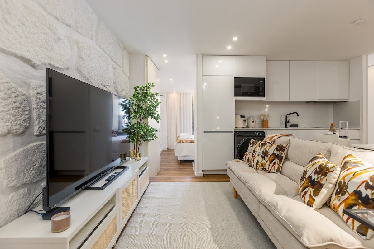 OPO Ribeira II – 2 Bedroom Apt gallery image 3