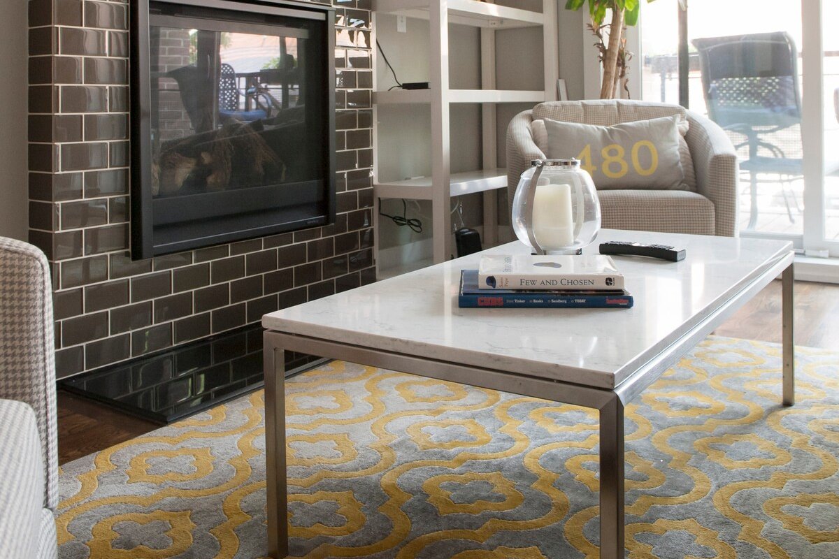 Luxury 4 bedroom steps from Wrigley gallery image 5