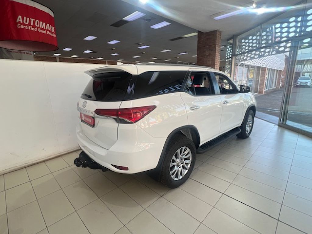 Used car gallery