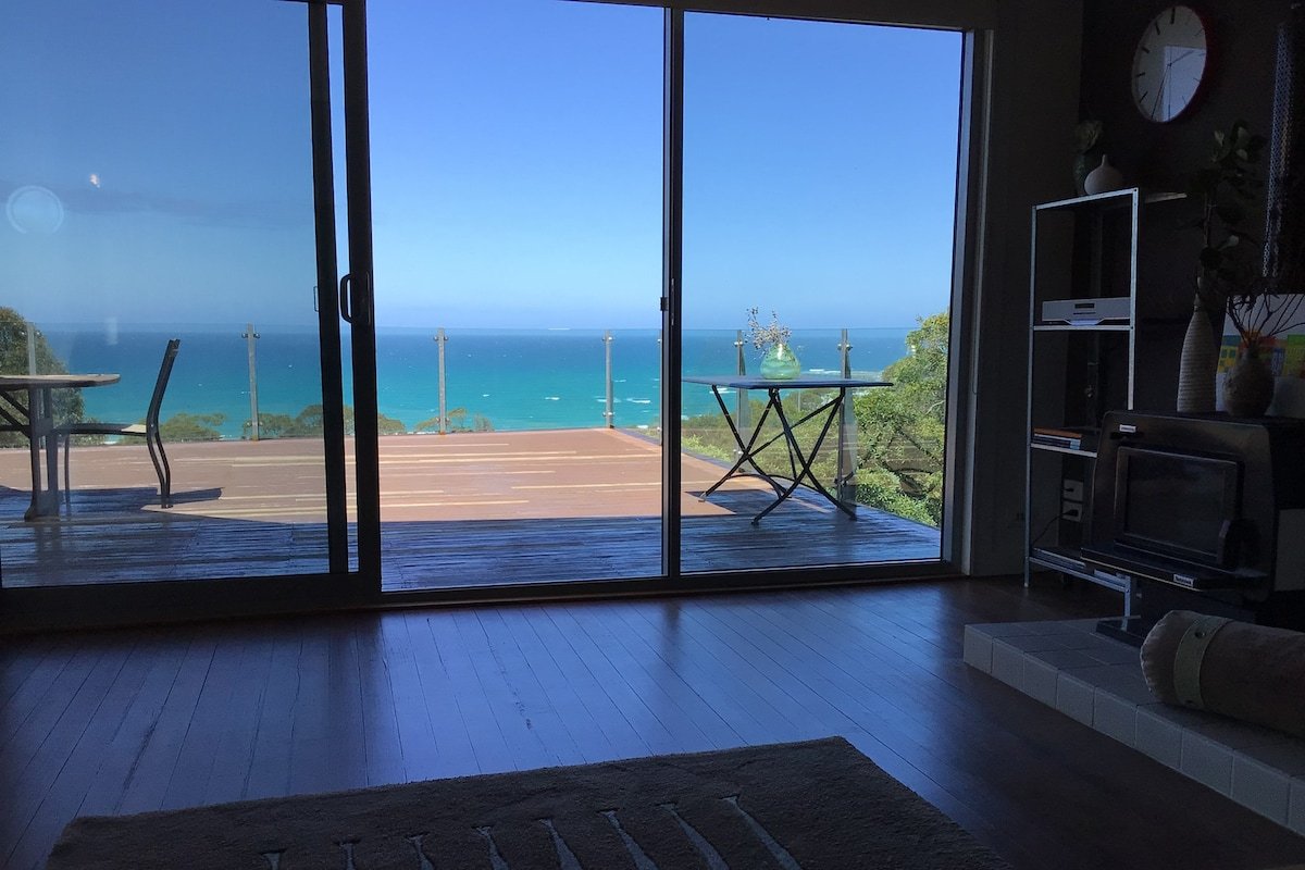 Dazzling Views – Supreme Position! gallery image 3