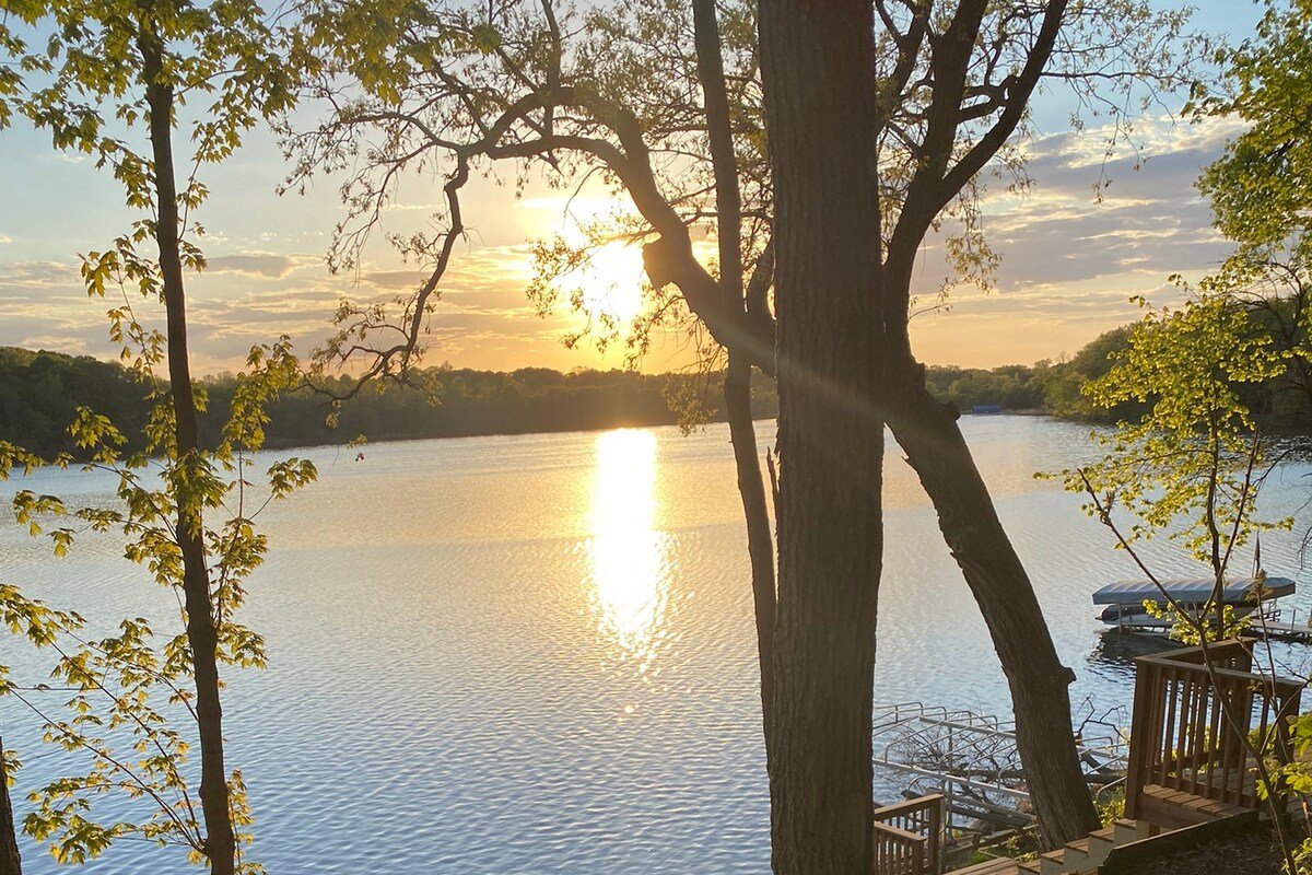 The Lake House gallery image 5