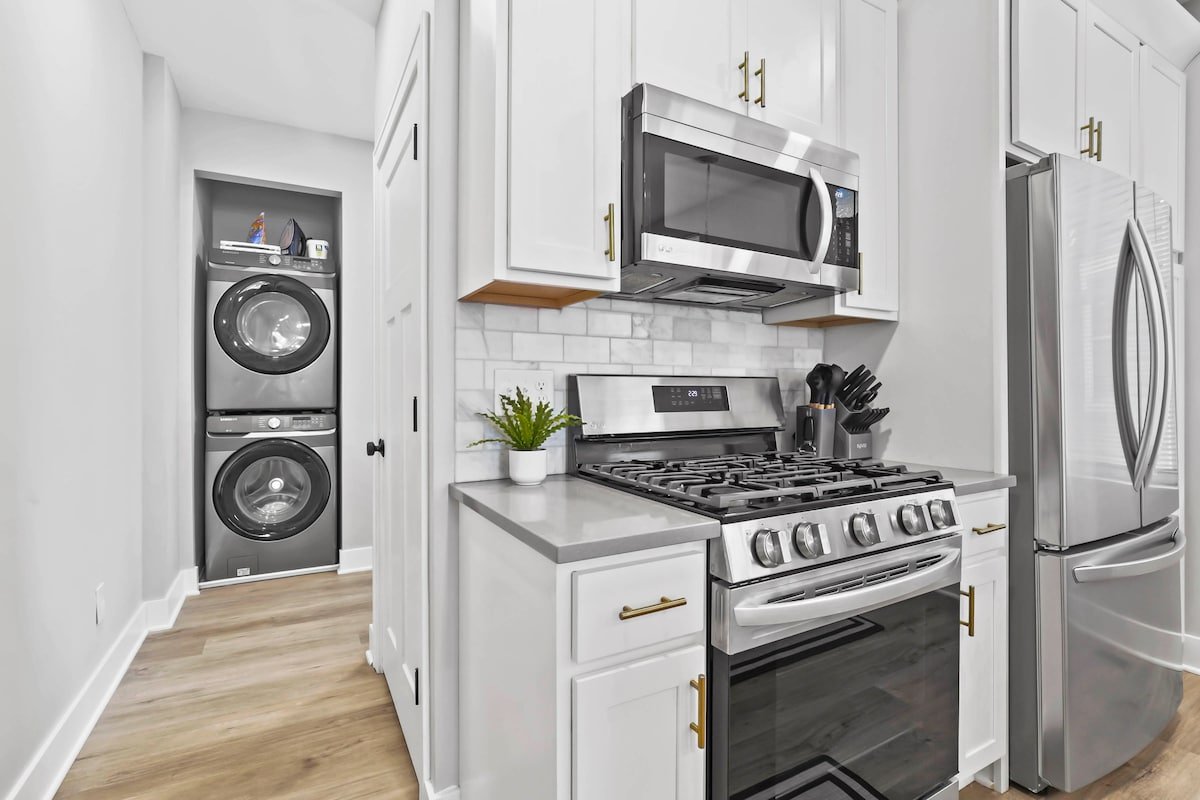 293) Perfect for larger groups!+HotTub! gallery image 5