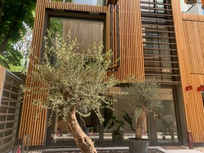 Kleines Stadthaus in schönem Hof