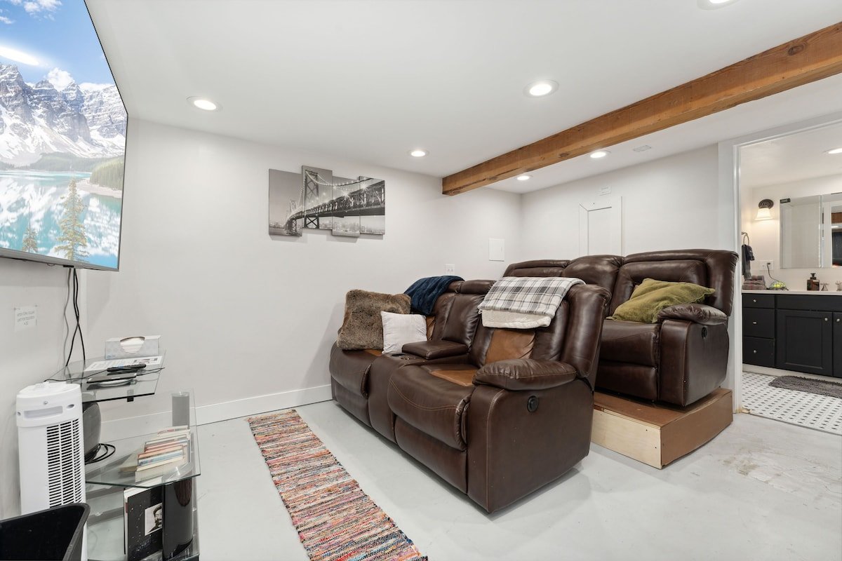 5 blks to Empower, $9 Uber to Dntwn gallery image 4