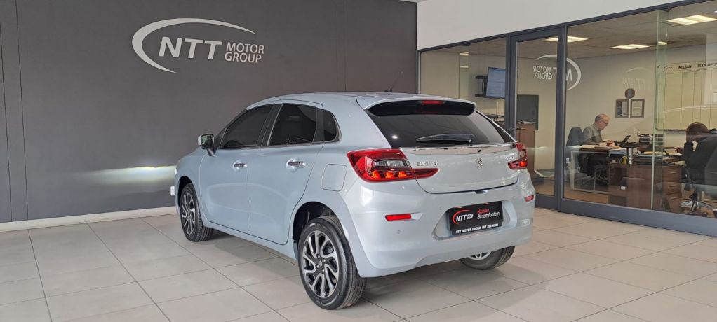 Used car gallery