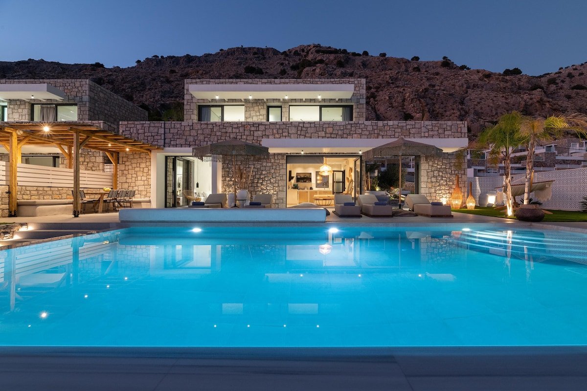 Lido Blue Villa gallery image 3