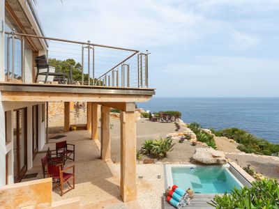 Private seafront villa in northeast Mallorca