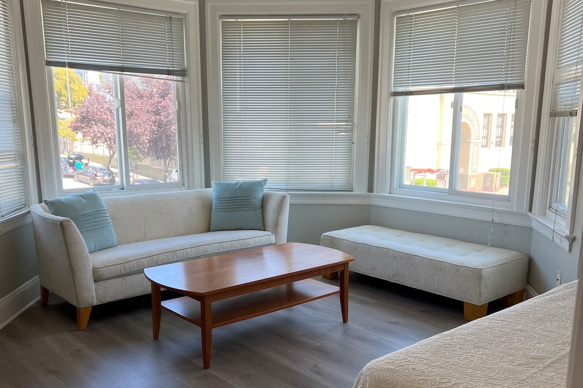 Entire Floor gallery image 2