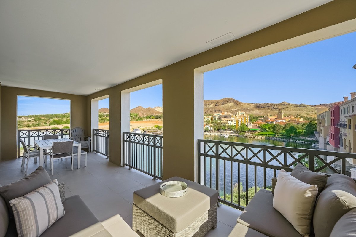 “The One and Only in Lake Las Vegas” gallery image 2