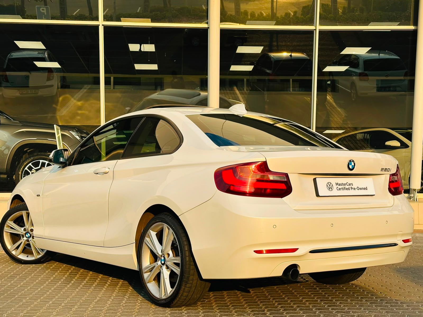Used car gallery