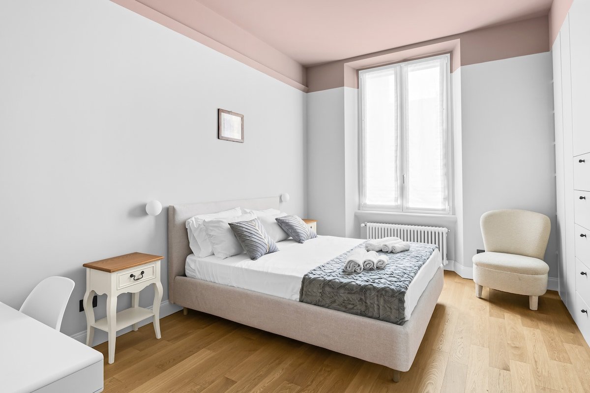 Luxury Penthouse [5 min to Duomo] 1 gallery image 4