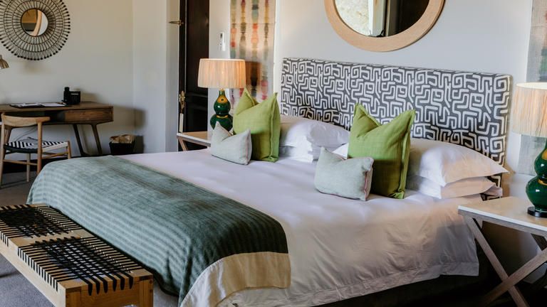 Sanbona Wildlife Reserve | Tilney Manor Luxury Suites