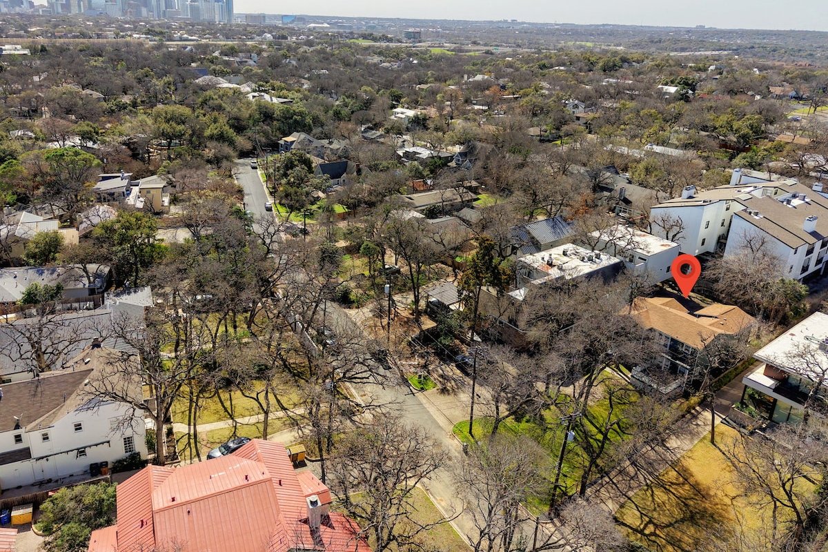 Tarrytown | 6BR | 2 Duplexes | Near DT&UT |Arcade gallery image 5