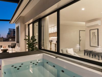 Syntagma residence with private heated jacuzzi