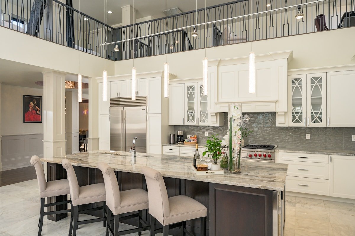 Ultra Luxury Loft I Fireplace I Rooftop I RiNo gallery image 3