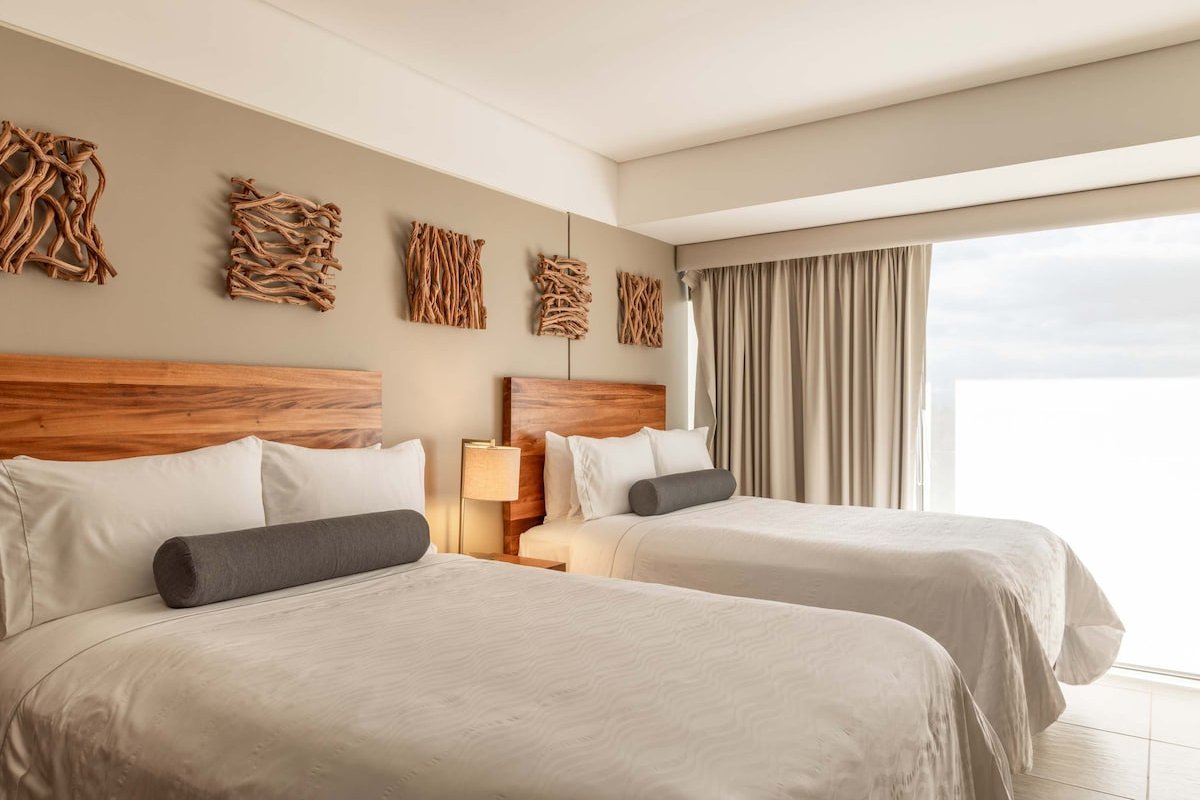 Live Aqua Club Marina Condo 2 Bedrooms gallery image 3