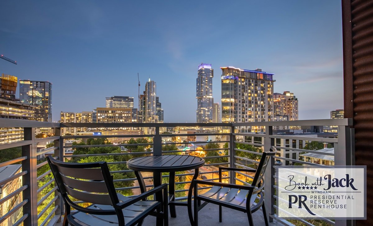 Awesome Austin Views 2 bdrm Presidential Penthouse gallery image 5