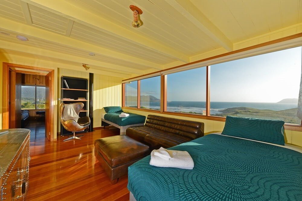 Cloudy Bay Villa – Best Sea Views in Tasmania gallery image 4