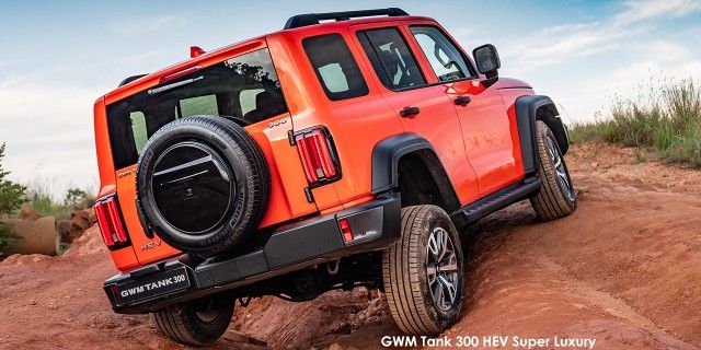 GWM TANK 300 2.0T ULTRA LUXURY HYBRID 4X4 A/T - 15 