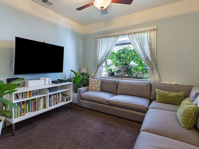 Beautiful 3 bedroom with garden and PARKING