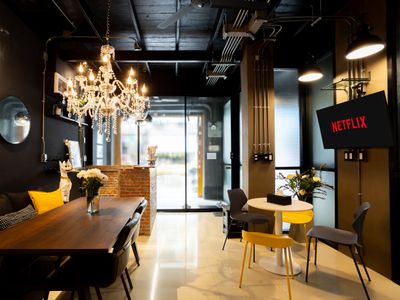 BKK./3Br./2Fl/Max 8 Ppl/3 Mins BTS&PierTaksin stn.