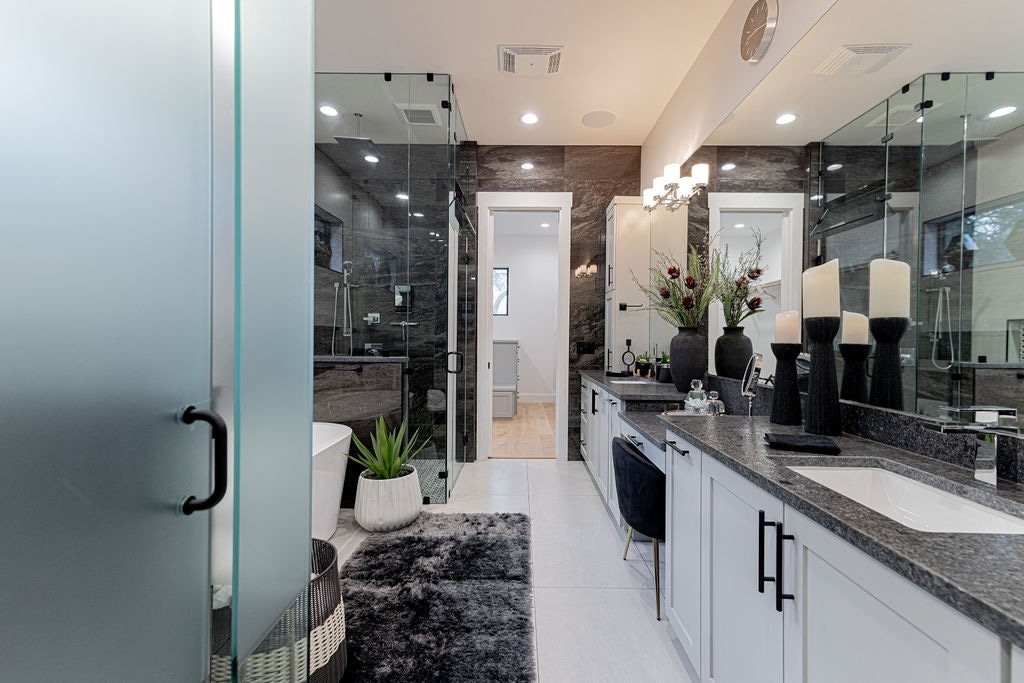 Luxury Retreat | Near Austin at Always on My Mind gallery image 5