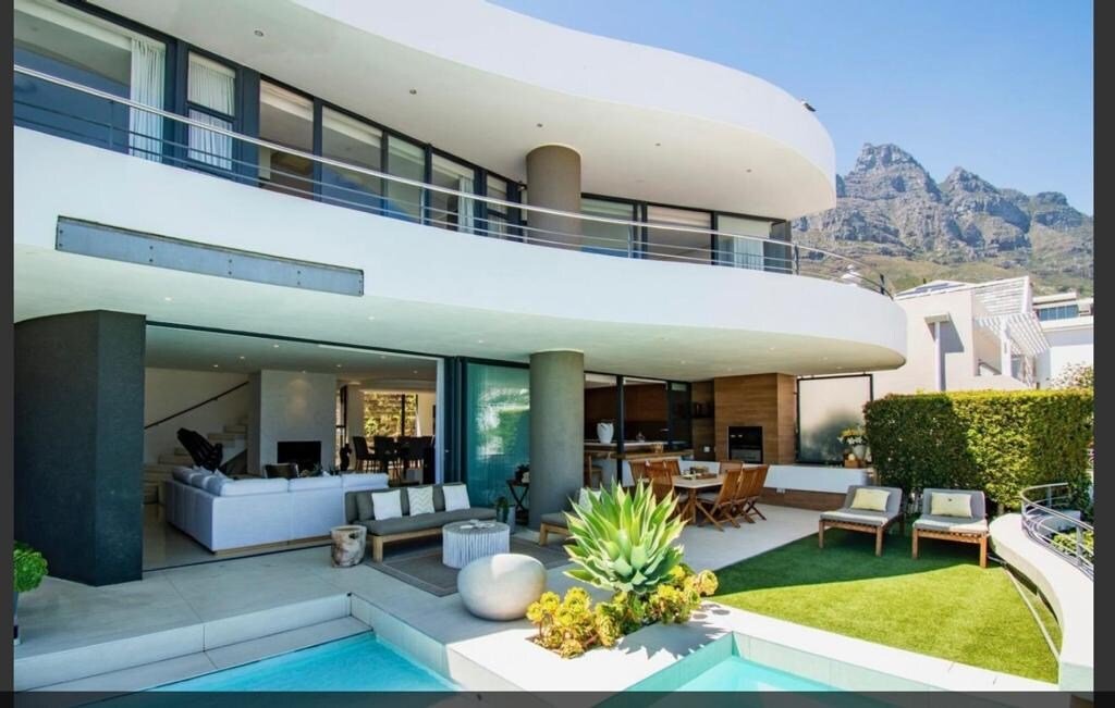 Ocean’s 33 Villa gallery image 2