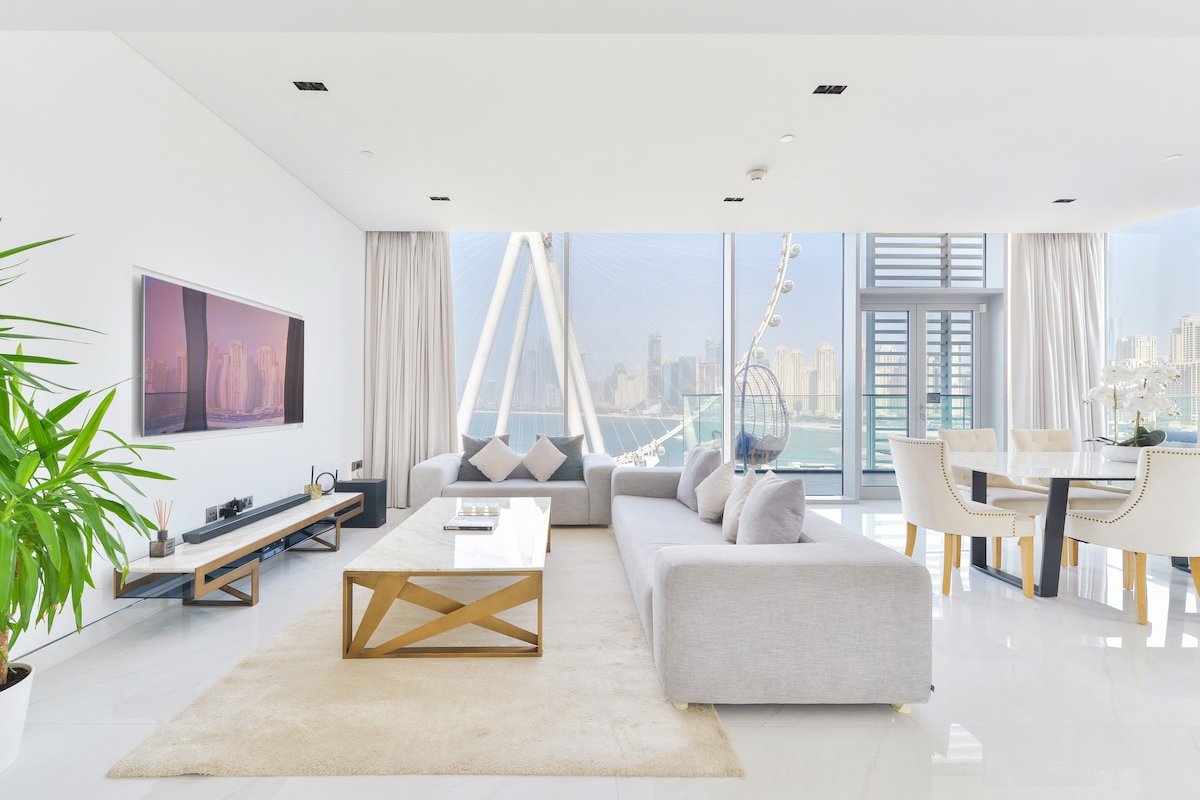 Spectacular 3+1 BR condo facing THE DUBAI EYE