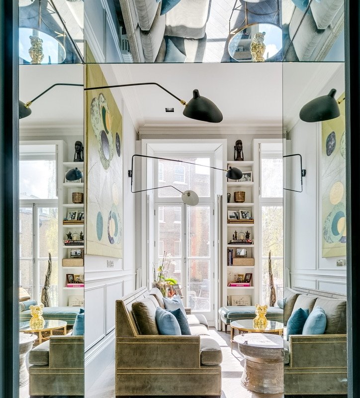 Stunning Two Bedroom Kensington/ Earl’s Court Flat gallery image 5