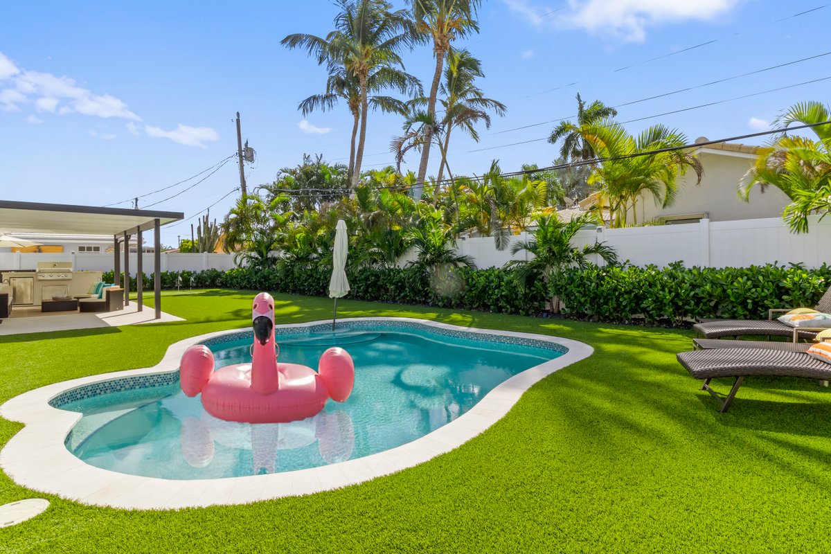 Golf/Heated Pool/Gym/ChefKitchen! 2700sqft Resort!