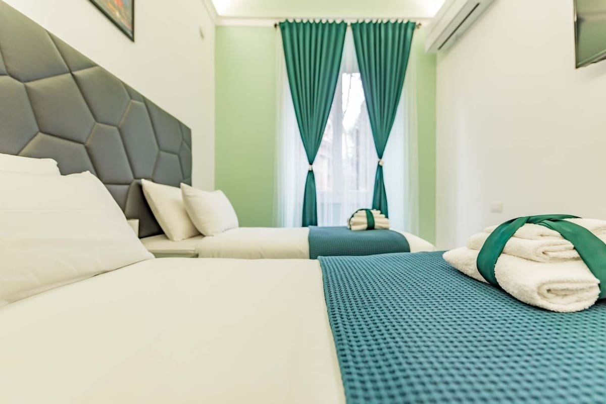 Eternal Residency gallery image 5