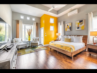 Stay in Style Where the Musicians Live