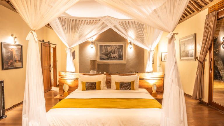 Soroi Lions Bluff Lodge Luxury Suite